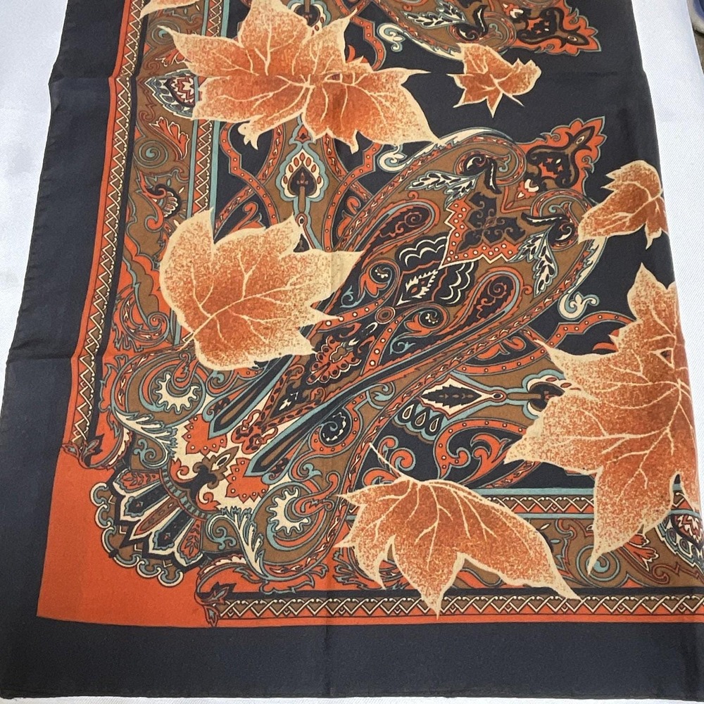 Women's Fall Scarf Paisley Floral Leaves Print Square Scarf  Wrap Fall Colors
